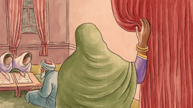 सुगरा घरीच ऊर्दू आणि फारसी शिकल्या.