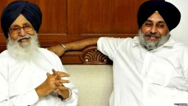 ਪ੍ਰਕਾਸ਼ ਸਿੰਘ ਬਾਦਲ, ਸੁਖਬੀਰ ਬਾਦਲ