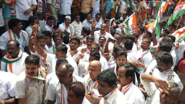 முழு அடைப்பு, மறியல், தலைவர்கள் கைது: காவிரிக்காக ஒன்றுதிரண்ட எதிர்கட்சிகள்