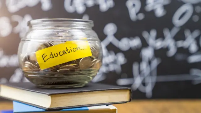 பொறியியல் படிப்புகள் கட்டண உயர்வு