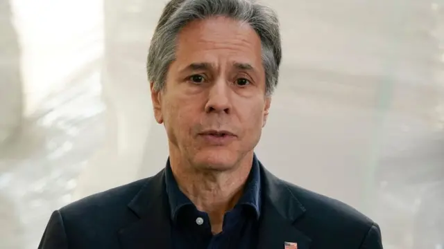 Porno film: Yirtilgan taytlar