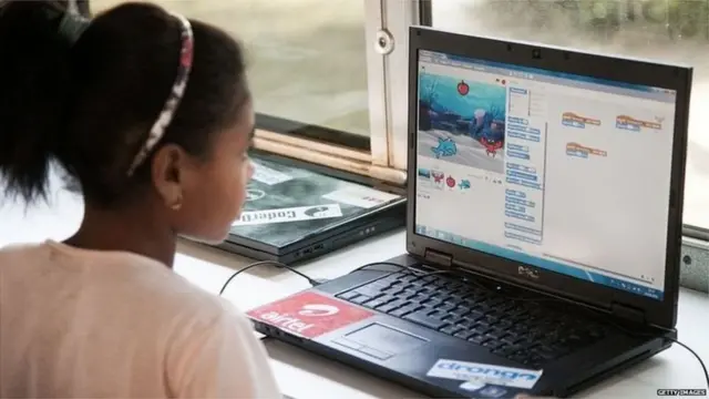 स्कूली बच्चे