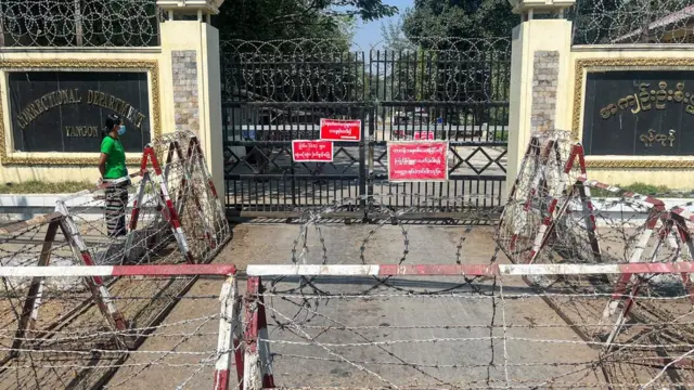 အင်းစိန်ထောင်၊ နိုင်ငံရေးအကျဉ်းသား