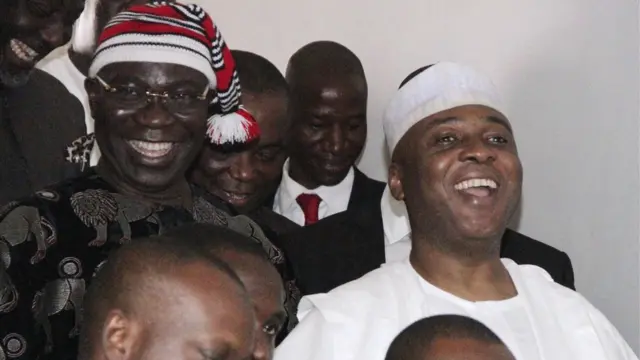 Bukola Saraki da wasu sanatoci sun sauya sheka cikin mako guda