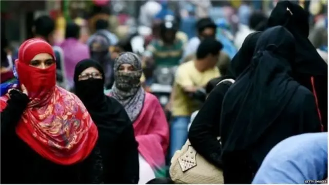 మసీదు దేవుడి ఇల్లైతే