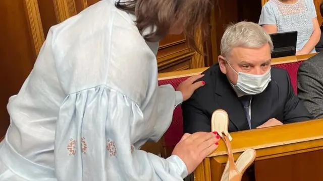 Міністр оборони