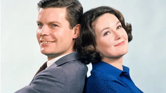 অন্যের মতামত ভিন্ন হলেও তার প্রতি সম্মান দেখানো জরুরি।