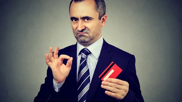 Согласно одному из исследований, люди считают, что в продажах лучше работают те, кому не чужд обман