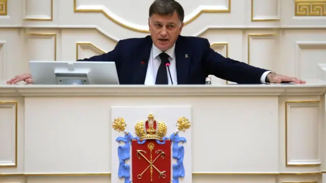 У Вячеслава Макарова непростые отношения с администрацией города: парламент в Петербурге считается относительно независимым от Смольного