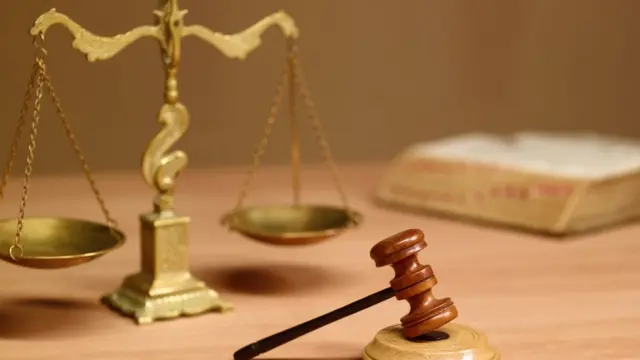 કાયદાના નિષ્ણાતો કહે છે કે ફેડરલ તપાસાધિકારીઓ આ પ્રકારના કેસોને ખૂબ જ ગંભીરતાથી લે છે, જોકે તેઓ માહિતી પૂરી પાડવાના બદલામાં સજાને હળવી કરવાને સમર્થન આપવા તૈયાર હોઈ શકે છે