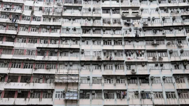 Hong Kong là nơi nổi tiếng về nhà chen chúc nhau