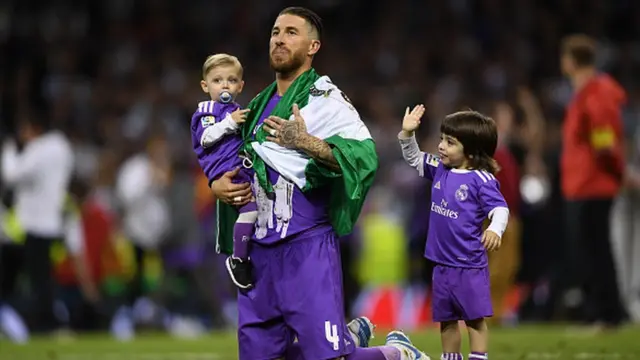 Sergio Ramos rike da 'ya'yansa biyu