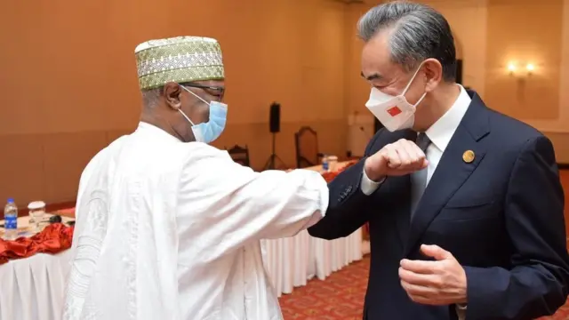 चीन के विदेश मंत्री भी इस्लामाबाद में इस्लामी देशों की बैठक में शामिल हुए थे