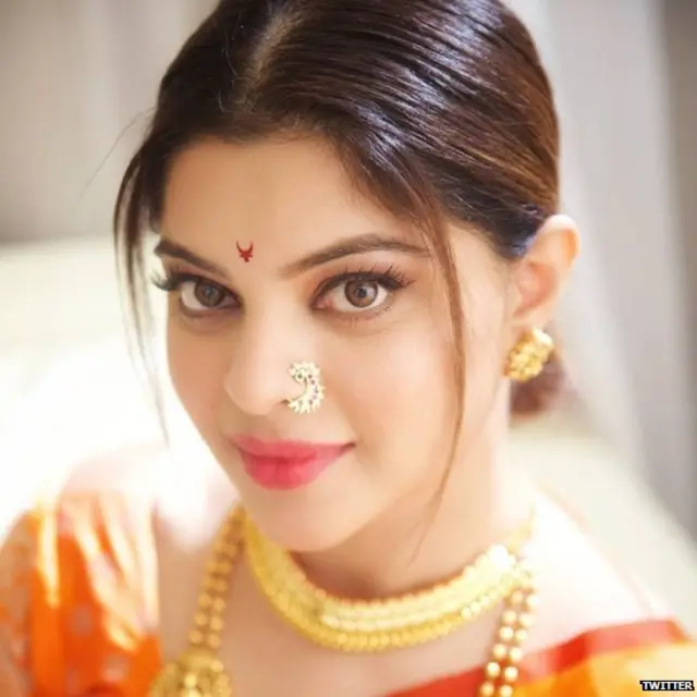 स्नेहा वाघ