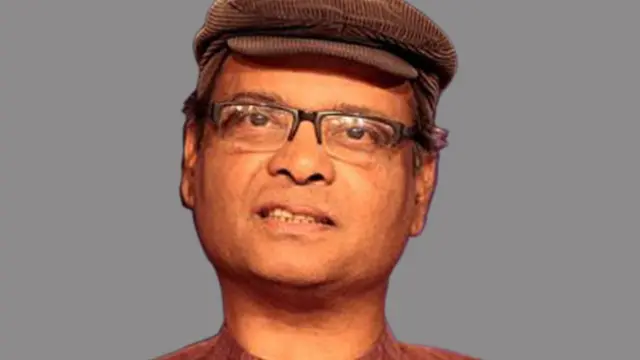 অধ্যাপক এম. এম. আকাশ