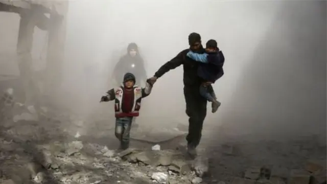 القوات السورية تسيطر على ربع الغوطة الشرقية وتتقدم على عدة جبهات، بحسب مصادر سورية رسمية ونشطاء.