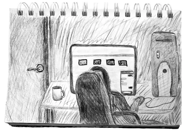 За компьтером