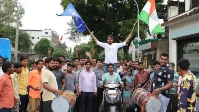 अनेक भारतीय कलम 370 हटवण्याच्या निर्णयाला पाठिंबा देतात