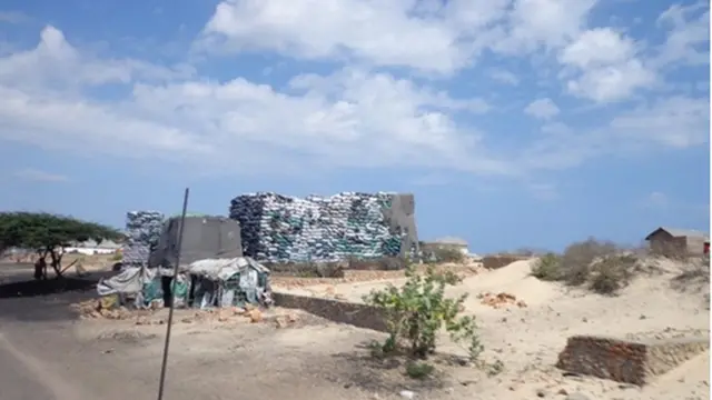 Qaramada midoobay waxay hore uga digtay in dhuxusha ay sabab u tahay xaalufka