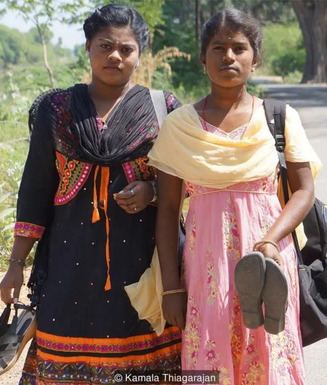 जूते नहीं पहनने का रिवाज़