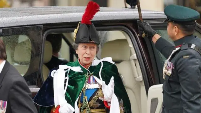 Princess Anne arrive for di Abbey