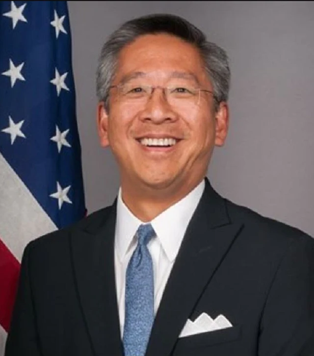 डोनाल्ड लू