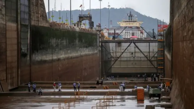 Quase 6% do comércio mundial trafegam pelo canal do Panamá