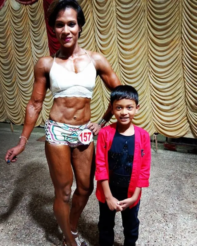 ரூபி பியூட்டி