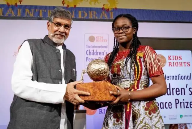 Divina Maloum, quatorze ans, a reçu le Prix international de la paix pour son travail