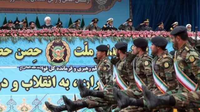 ইসলামিক রেভল্যুশনারি গার্ড বাহিনী (আইআরজিসি) ইরানের সামরিক বাহিনীর গুরুত্বপূর্ণ একটি অংশ