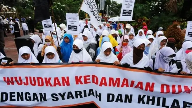 hizbut tahrir, islam, radikalisme