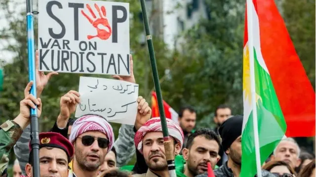 اقلیم کردستان نتیجه همه پرسی استقلال این منطقه را معلق کرده و خواهان پایان همه عملیات نظامی شده است