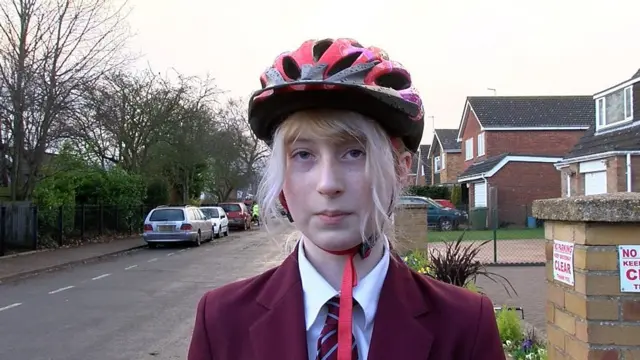 Надя Спаркс