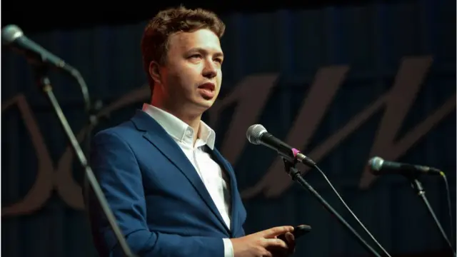 গ্রেফতারকৃত রোমান প্রোতেশেভিচ।