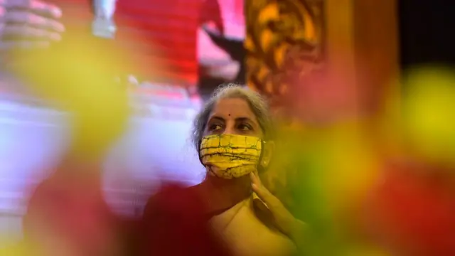 நிர்மலா சீத்தாராமன்