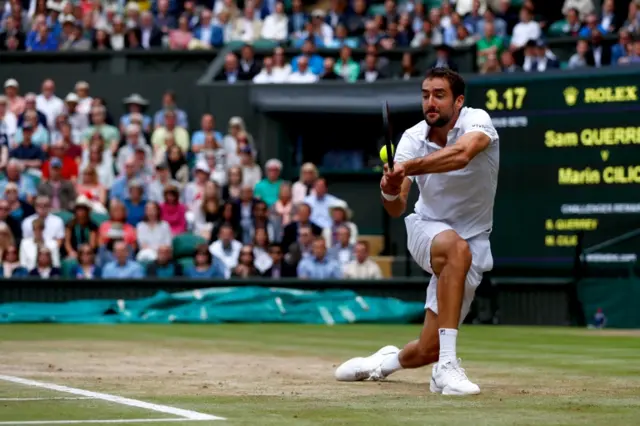 Cilic ganó su serie semifinal a Querry.