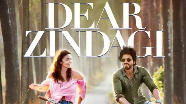 फ़िल्म डियर ज़िंदगी' में आलिया भट्ट और शाहरुख खान