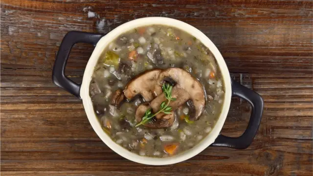 Грибная похлебка с перловкой