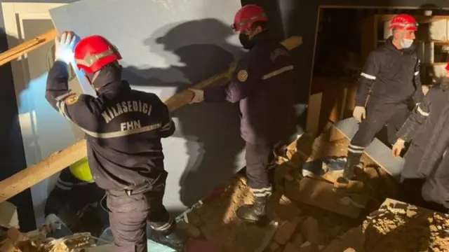 Bakının mərkəzindəki gecə klubunda partlayış baş verib