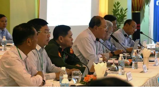 ပထမအကြိမ်ကျိုင်းတုံဆွေးနွေးပွဲမြင်ကွင်း