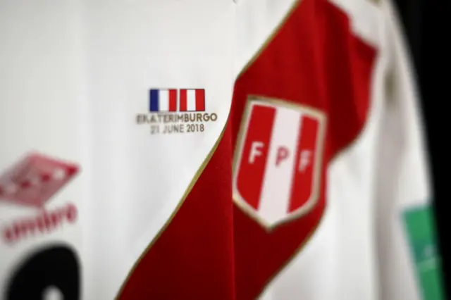 Camiseta con la que Perú jugará contra Francia.