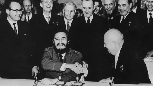 Fidel Castro e Nikita Krushchovsite f12 bet1965