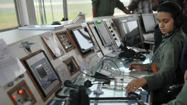 #గమ్యం: విమానాశ్రయంలో ఉద్యోగాలు