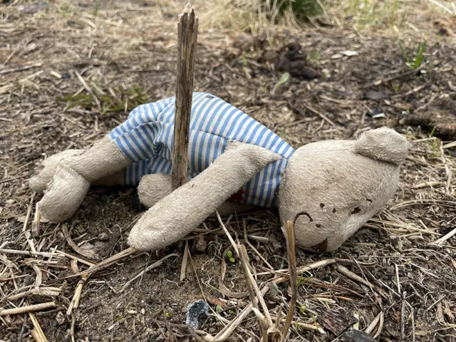 የወደቀ አሻንጉሊት