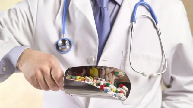 minum obat berbeda di waktu bersamaan