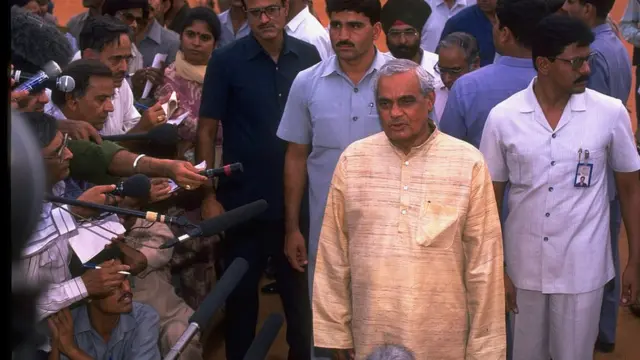 भाजप, अटल बिहारी वाजपेयी, लालकृष्ण अडवानी