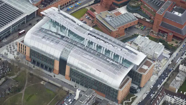 El Instituto Francis Crick visto desde el aire