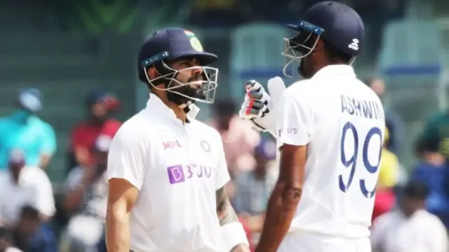 அஸ்வின் மற்றும் இந்திய கேப்டன் விராட் கோலி