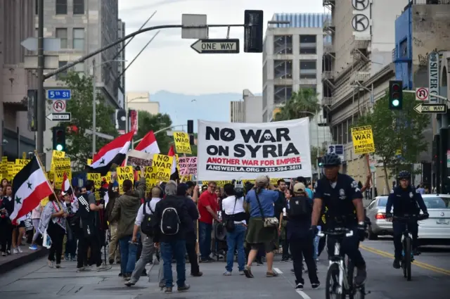 Hubo varias manifestaciones en Estados Unidos contra el ataque.