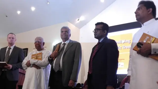 වාර්තාව එළිදැක්වීමේ අවස්තාව